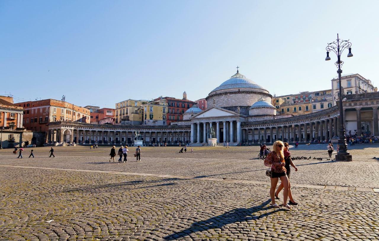Be Italian Flat Piazza Bovio 22 Otel Napoli Dış mekan fotoğraf