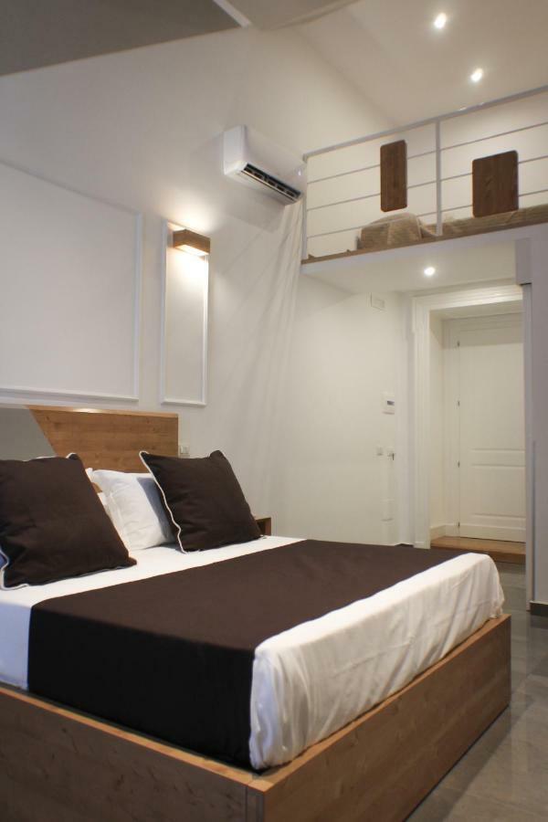 Be Italian Flat Piazza Bovio 22 Otel Napoli Dış mekan fotoğraf