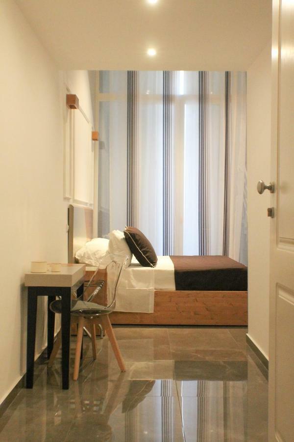 Be Italian Flat Piazza Bovio 22 Otel Napoli Dış mekan fotoğraf