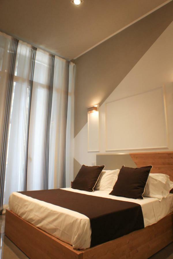 Be Italian Flat Piazza Bovio 22 Otel Napoli Dış mekan fotoğraf