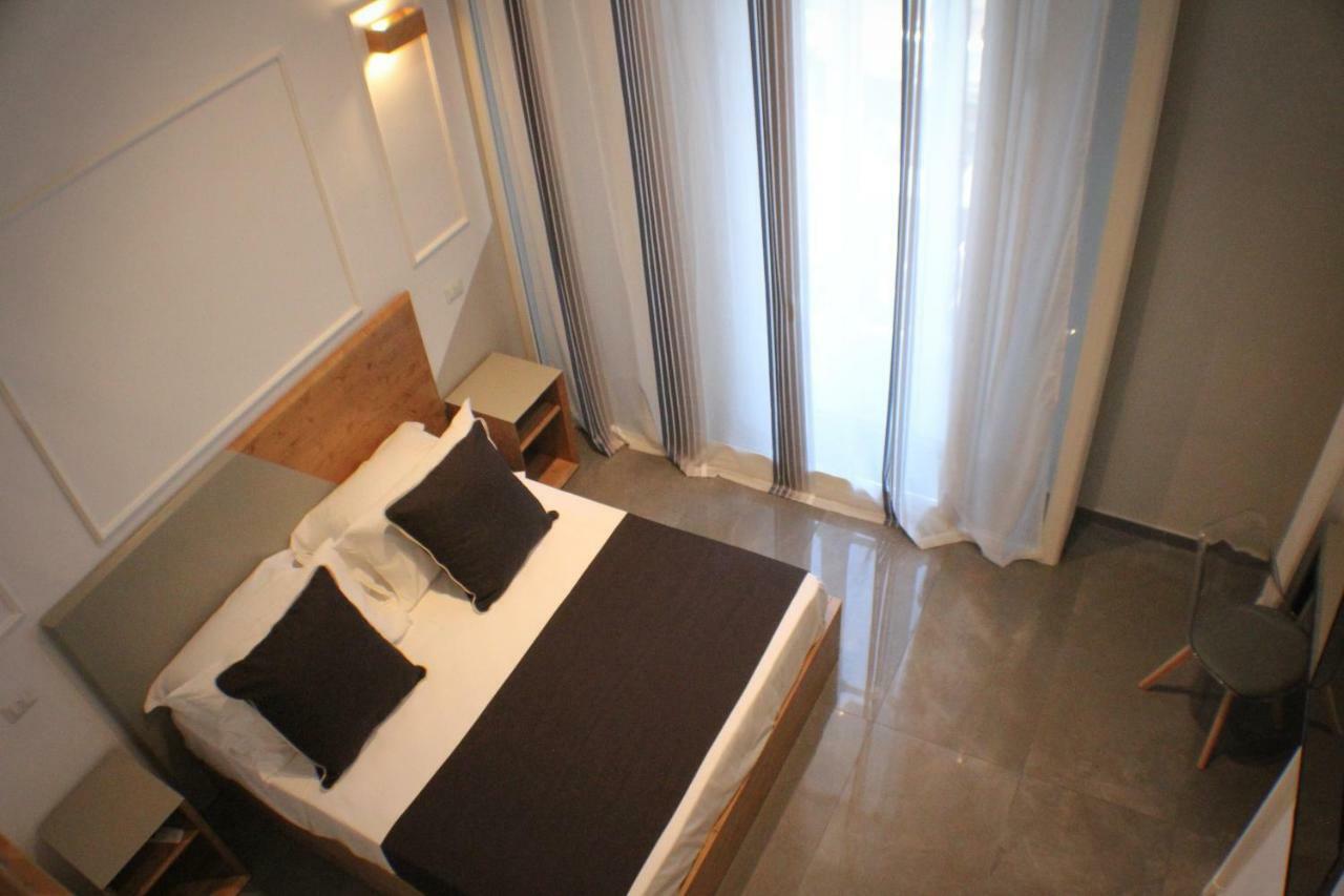 Be Italian Flat Piazza Bovio 22 Otel Napoli Dış mekan fotoğraf