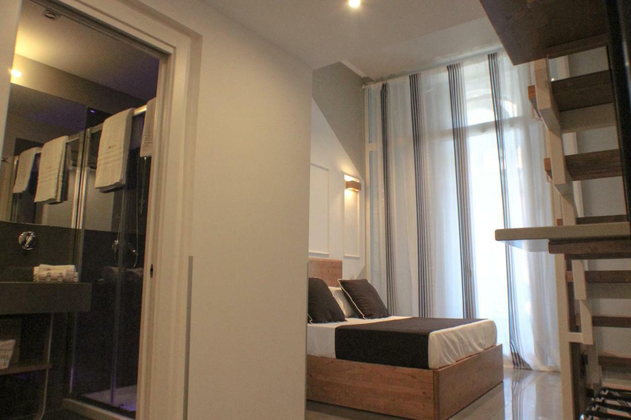 Be Italian Flat Piazza Bovio 22 Otel Napoli Dış mekan fotoğraf