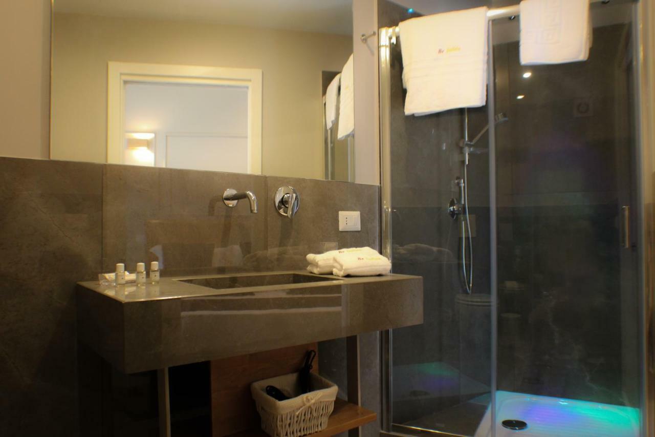 Be Italian Flat Piazza Bovio 22 Otel Napoli Dış mekan fotoğraf