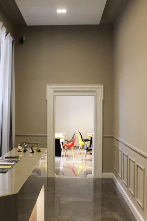 Be Italian Flat Piazza Bovio 22 Otel Napoli Dış mekan fotoğraf