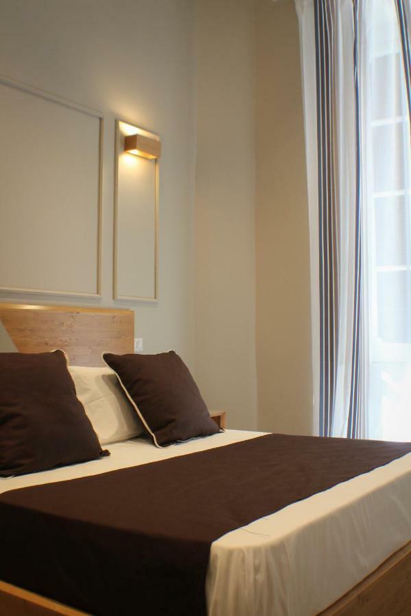 Be Italian Flat Piazza Bovio 22 Otel Napoli Dış mekan fotoğraf